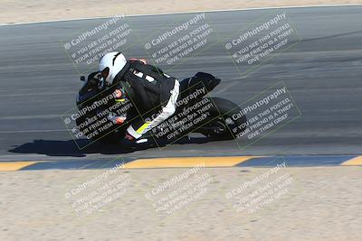 media/Jan-14-2024-SoCal Trackdays (Sun) [[2e55ec21a6]]/Turn 10 Inside (110pm)/